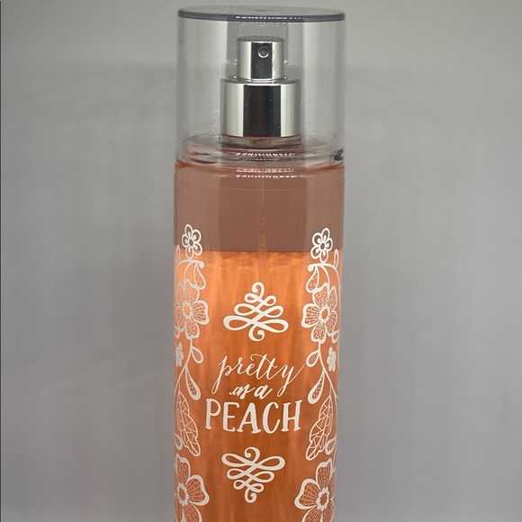 Bath & body works pretty as a peach mist. - Picture 1 of 4